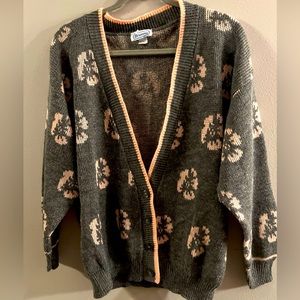 Vintage 1980s Brunny Floral Cardigan Gray/ Pink M4